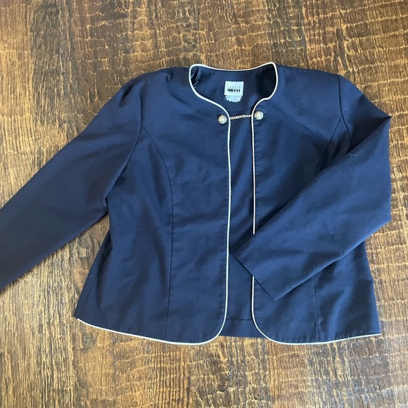 Vintage Jacket - Picture 1 of 12